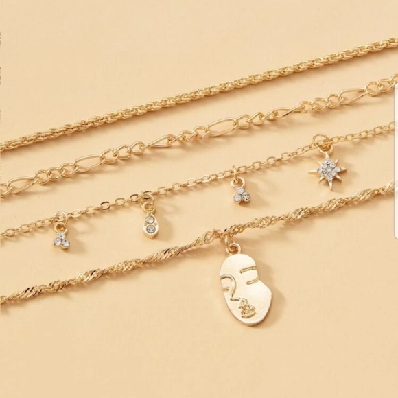 *Dieta* Layered Face Necklace - Picture 2 of 4